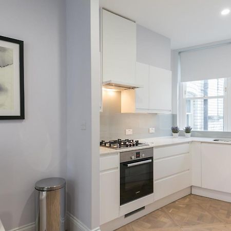Urban Chic - Shaftesbury Apartment London Ngoại thất bức ảnh