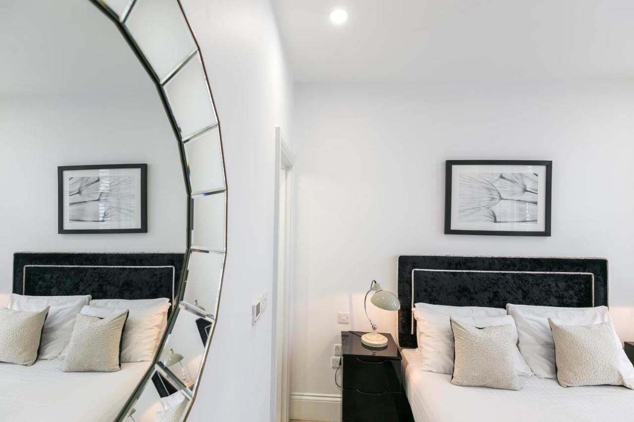 Urban Chic - Shaftesbury Apartment London Ngoại thất bức ảnh