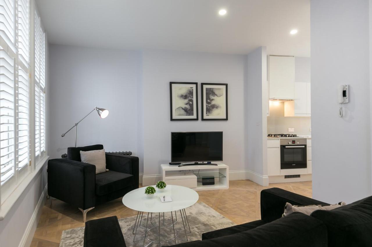 Urban Chic - Shaftesbury Apartment London Ngoại thất bức ảnh