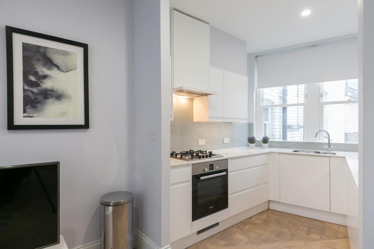 Urban Chic - Shaftesbury Apartment London Ngoại thất bức ảnh