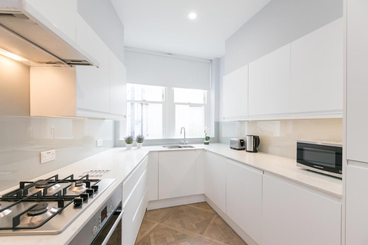Urban Chic - Shaftesbury Apartment London Ngoại thất bức ảnh